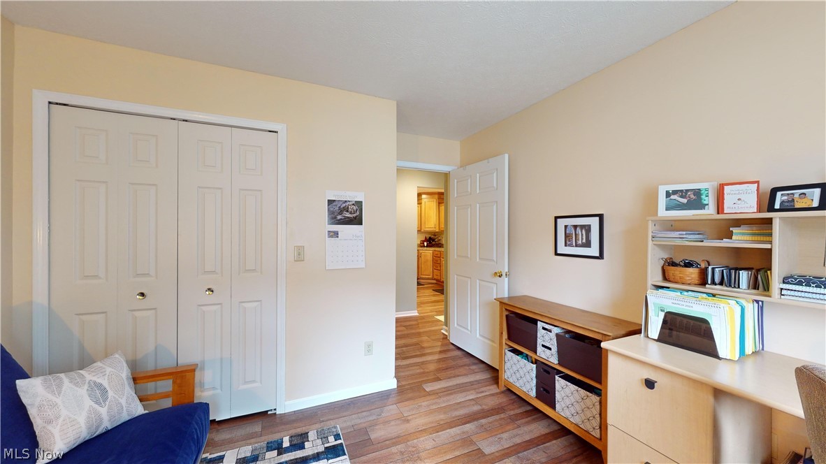 Shady Hollow Condo - Residential