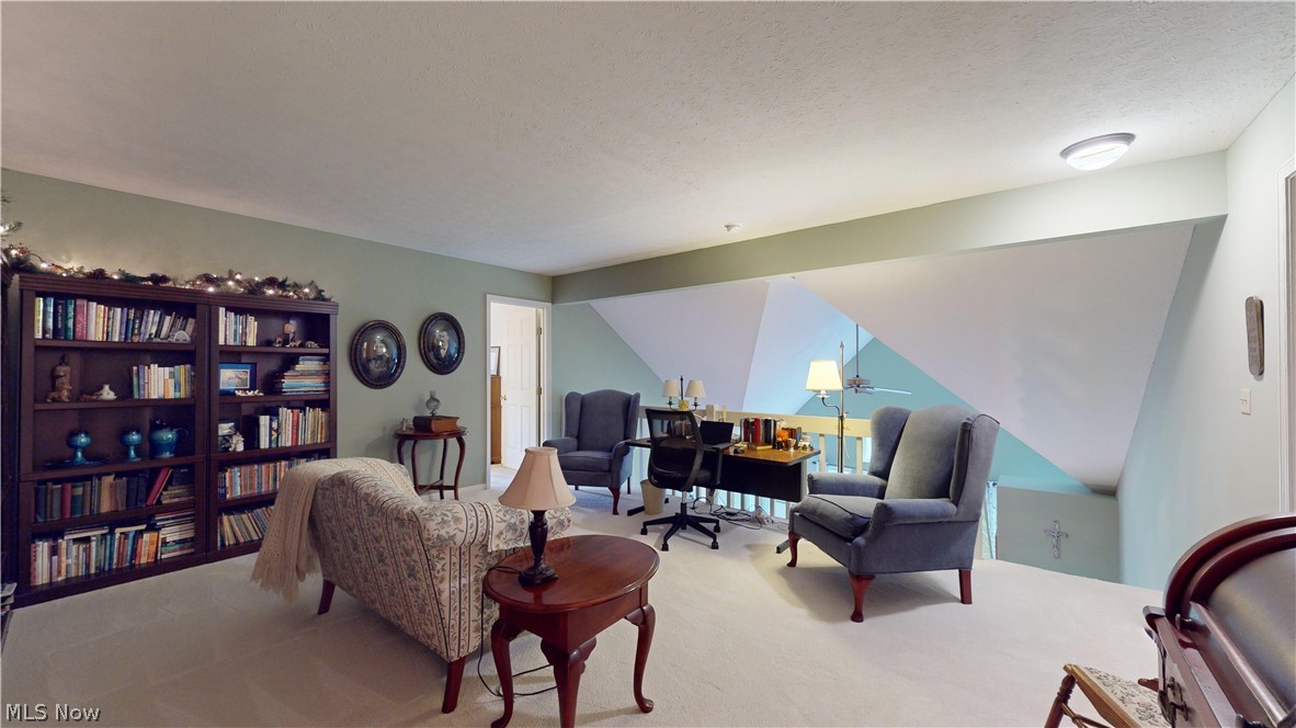 Shady Hollow Condo - Residential