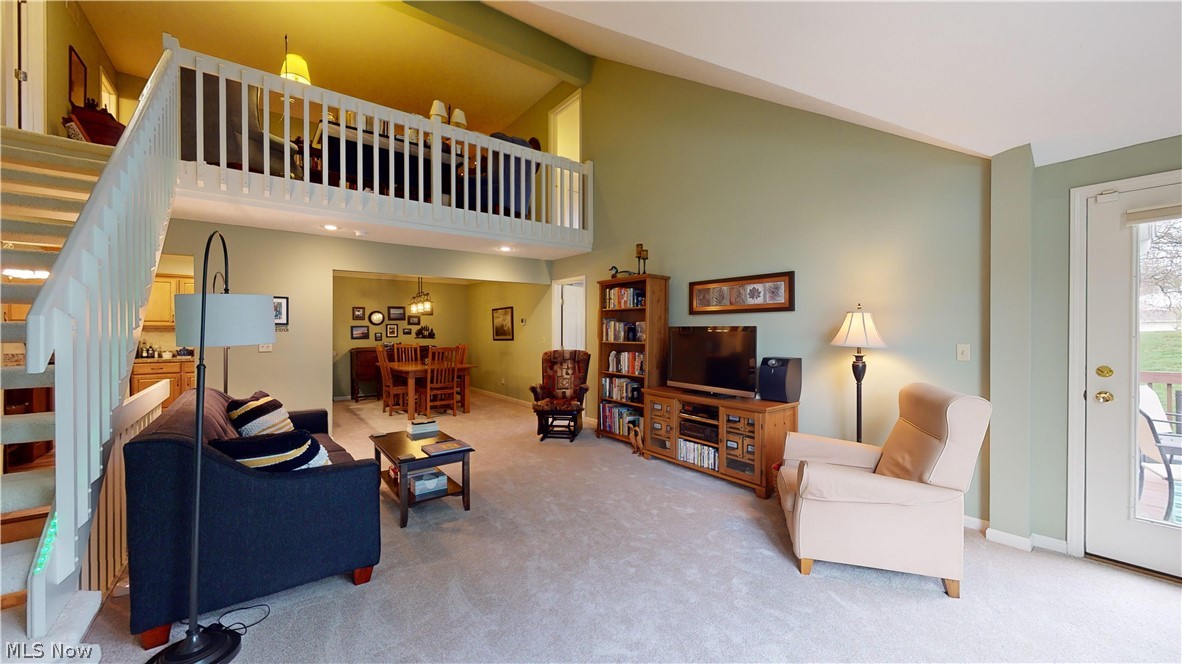 Shady Hollow Condo - Residential