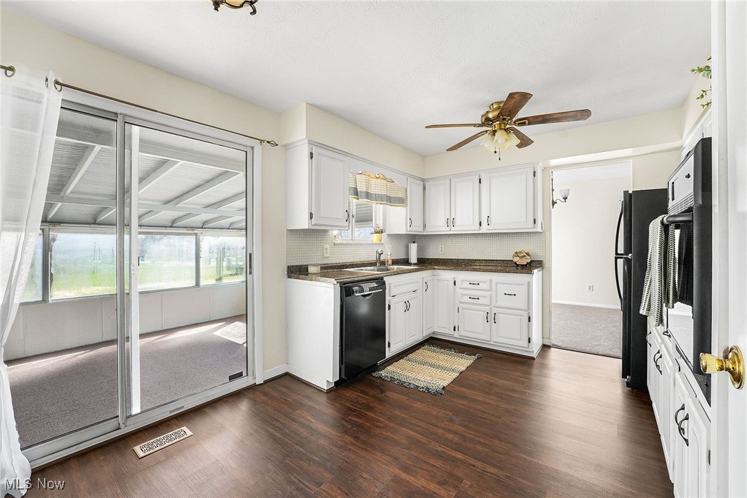 9053 White Oak Drive, Twinsburg, Ohio image 4