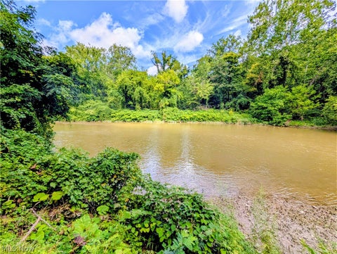 Tiny photo for 37761 Milann Drive, Willoughby Hills, OH 44094 (MLS # 5240761)