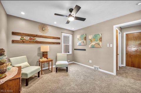 Tiny photo for 1699 Lyndhurst RD, Lyndhurst, OH 44124 (MLS # 5227106)
