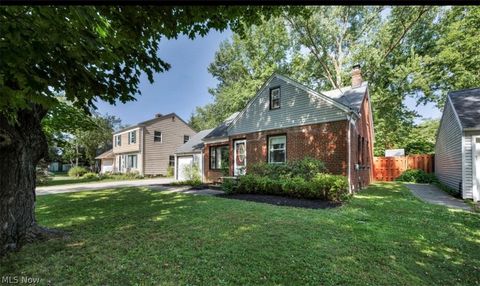 Tiny photo for 1699 Lyndhurst RD, Lyndhurst, OH 44124 (MLS # 5227106)