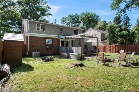 Tiny photo for 1699 Lyndhurst RD, Lyndhurst, OH 44124 (MLS # 5227106)