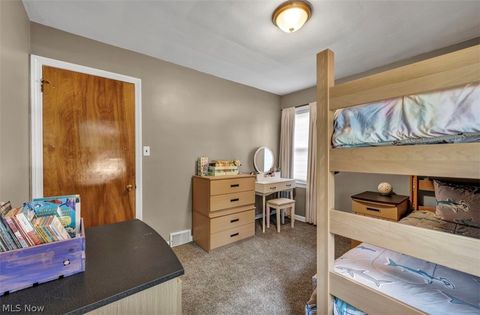 Tiny photo for 1699 Lyndhurst RD, Lyndhurst, OH 44124 (MLS # 5227106)