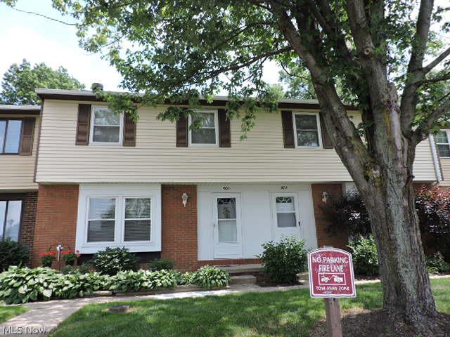 Huntington Park Condo - Residential