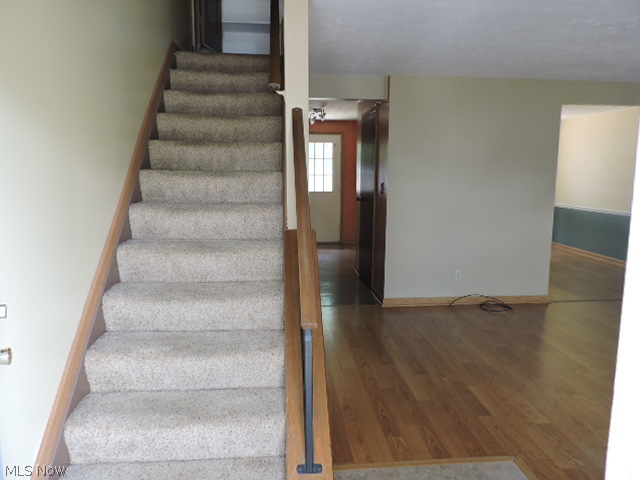 Huntington Park Condo - Residential