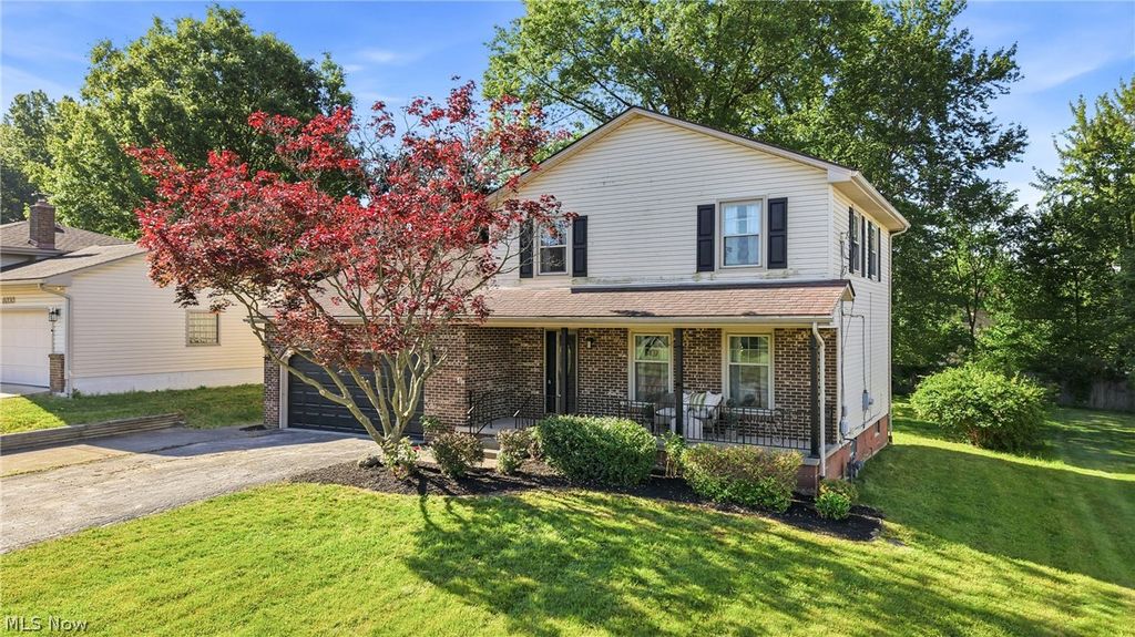Photo of 6024 Yorktown Lane, Youngstown, OH 44515 (MLS # 5217260)