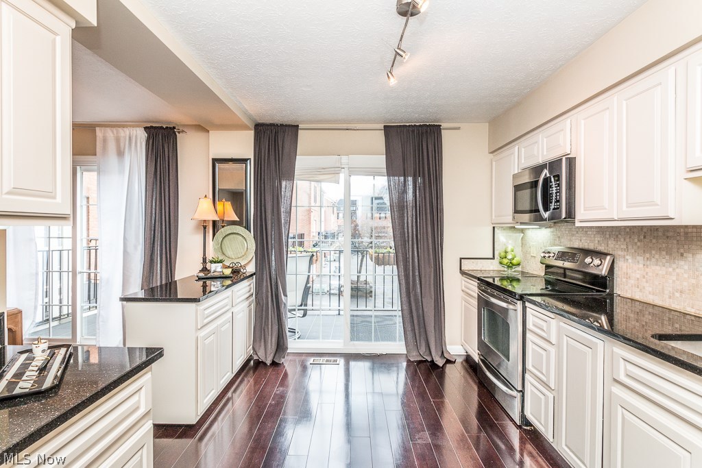 King James South - Residential