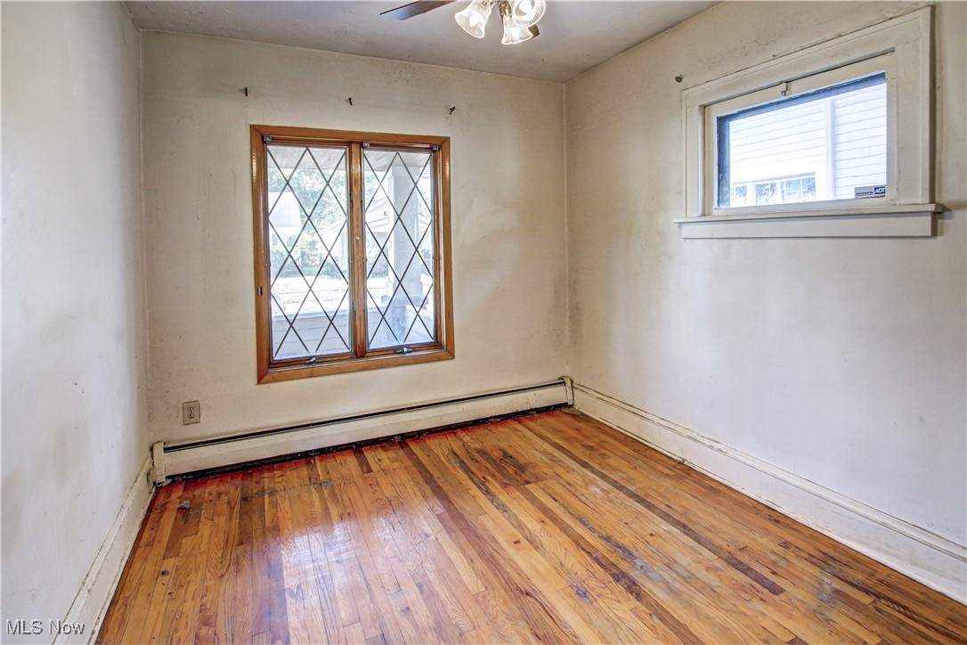 4714 Maplecrest Avenue, Parma, Ohio image 23