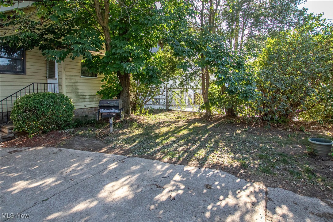 4714 Maplecrest Avenue, Parma, Ohio image 5