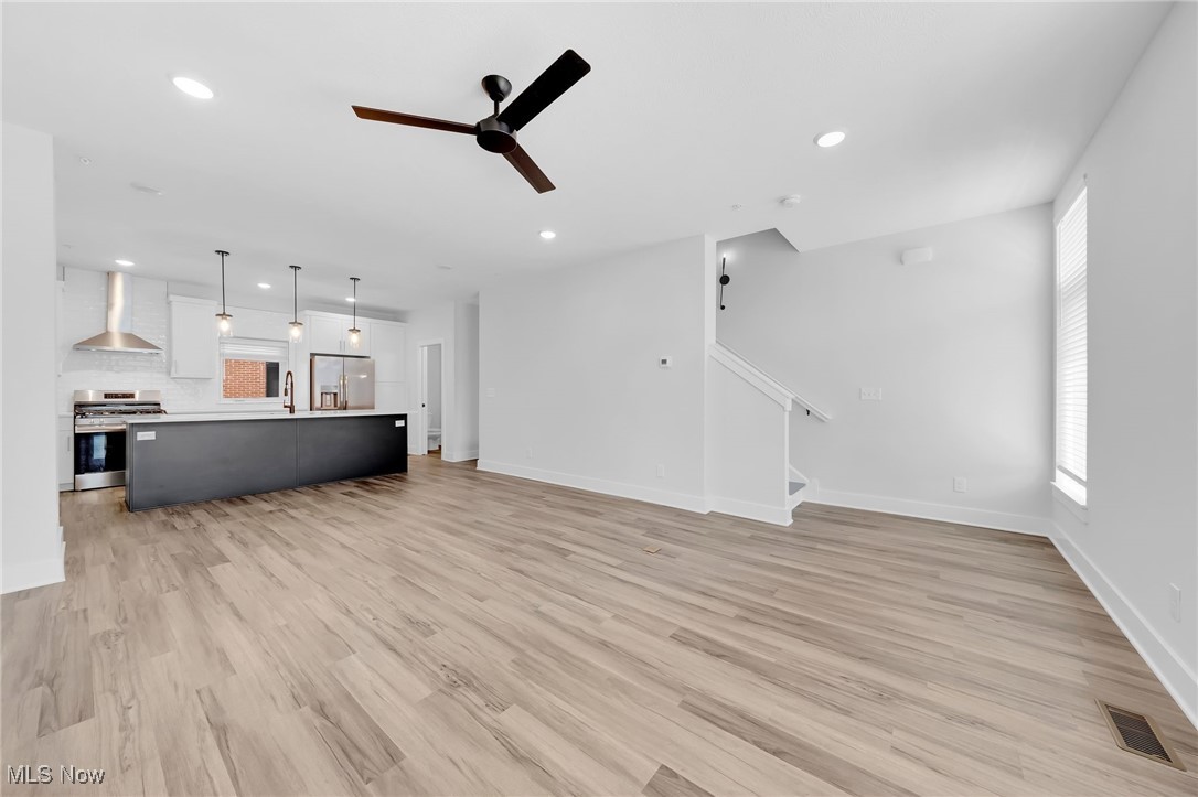 4620 Lorain Avenue, Cleveland, Ohio image 13