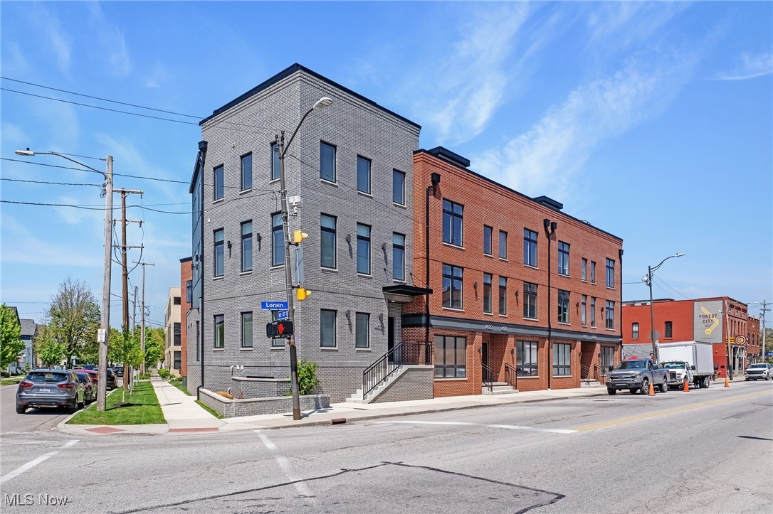 4620 Lorain Avenue, Cleveland, Ohio image 8