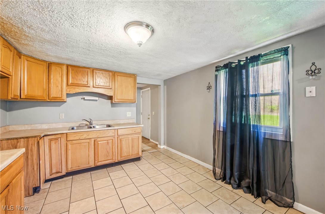 2258 Jacobs Road, Youngstown, Ohio image 14