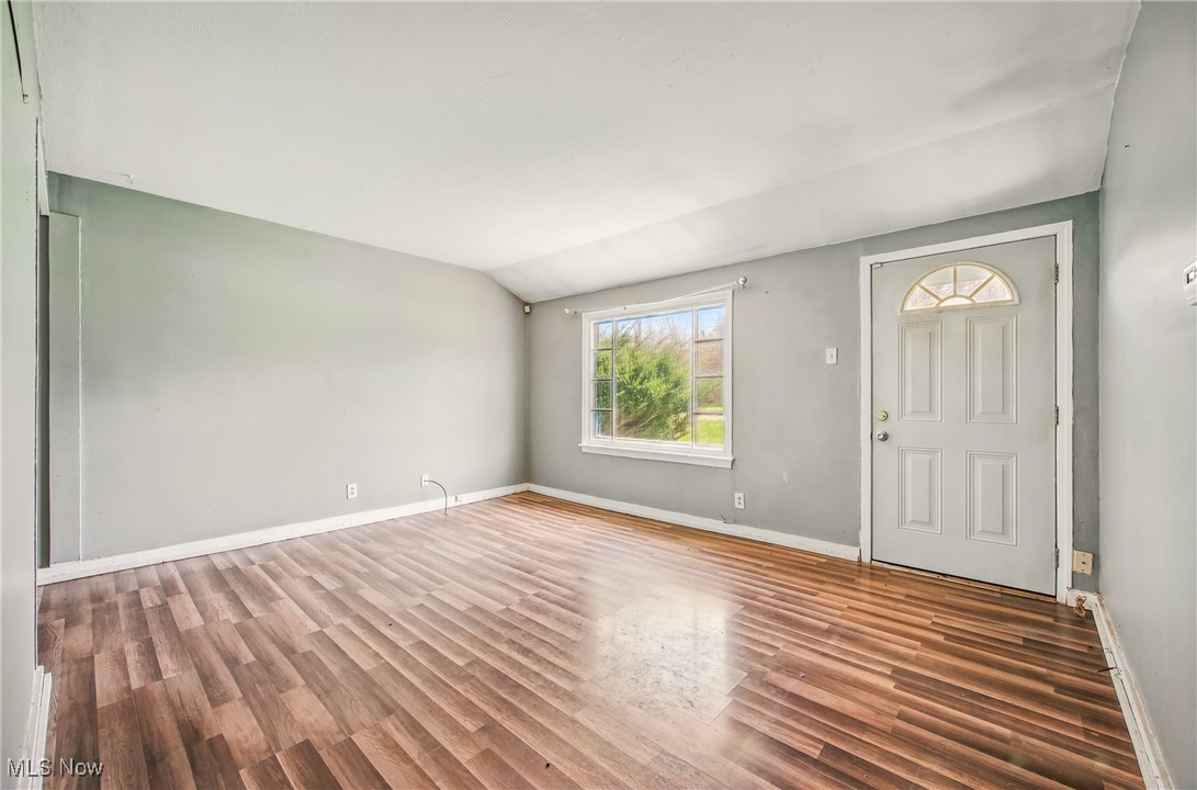 2258 Jacobs Road, Youngstown, Ohio image 11