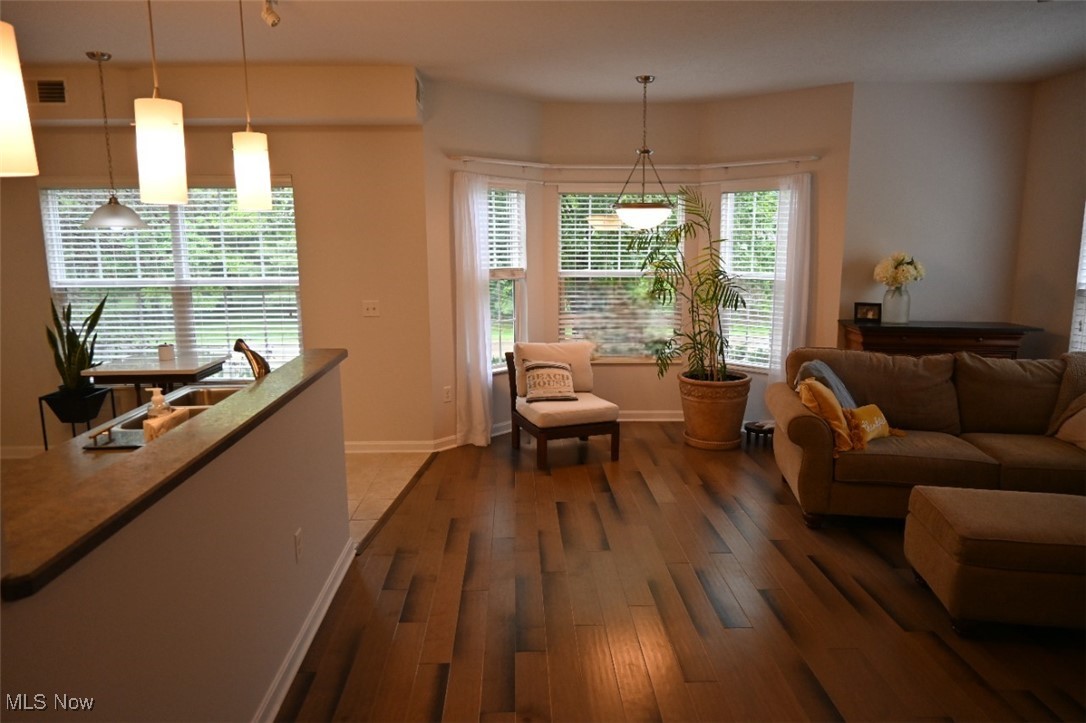 522 Robinwood Lane H