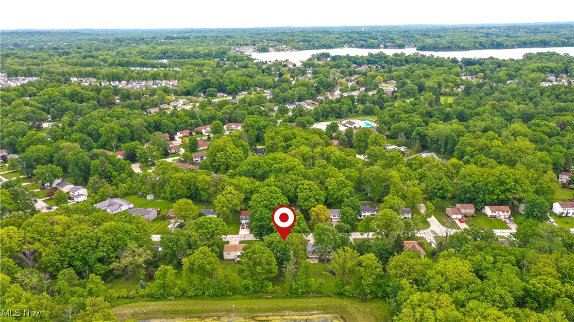 Aurora Shores Condo - Residential