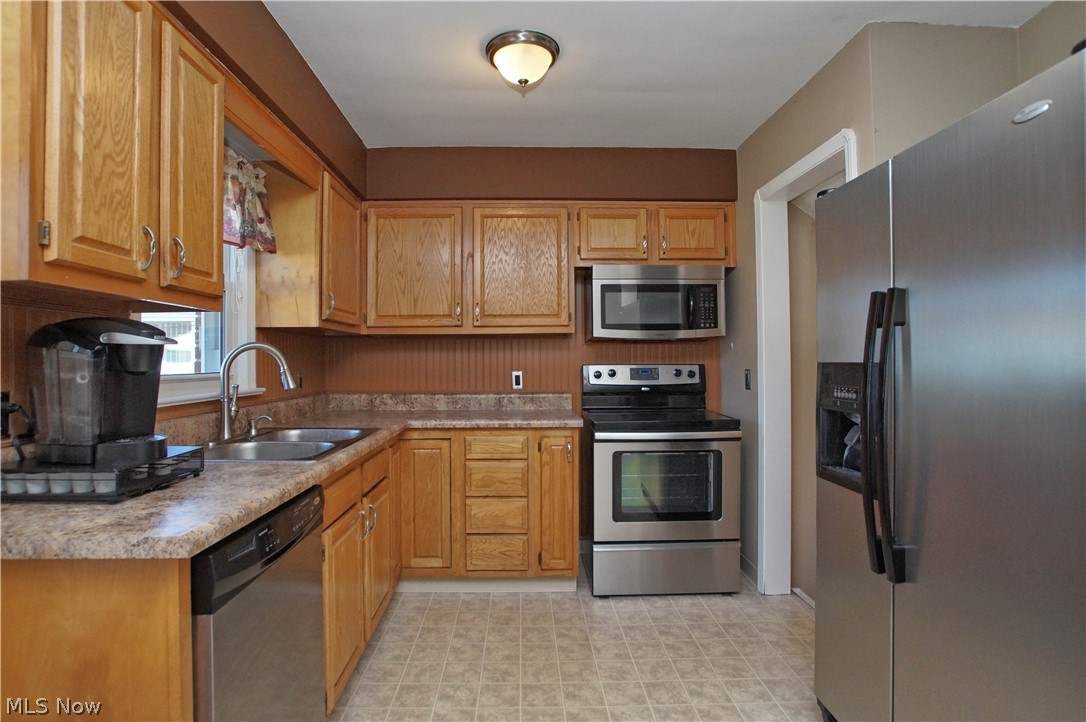 Ridgewood 04 - Residential