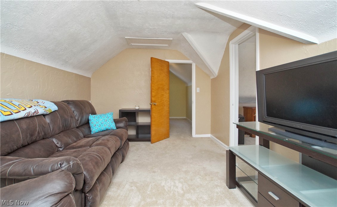 Ridgewood 04 - Residential