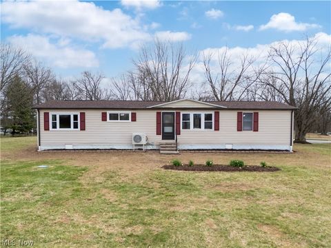 Homes For Sale - 583 Us Highway 250<br/> Ashland County, Greenwich, OH 44837