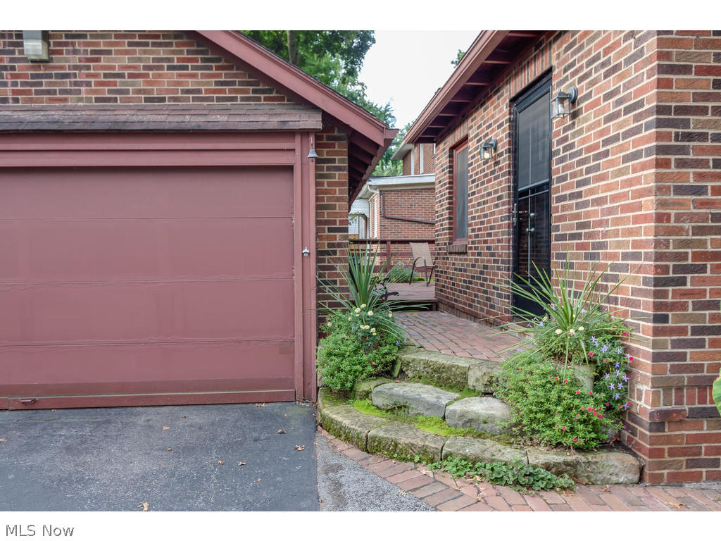 Elmhill Estates Cos Allotment - Residential