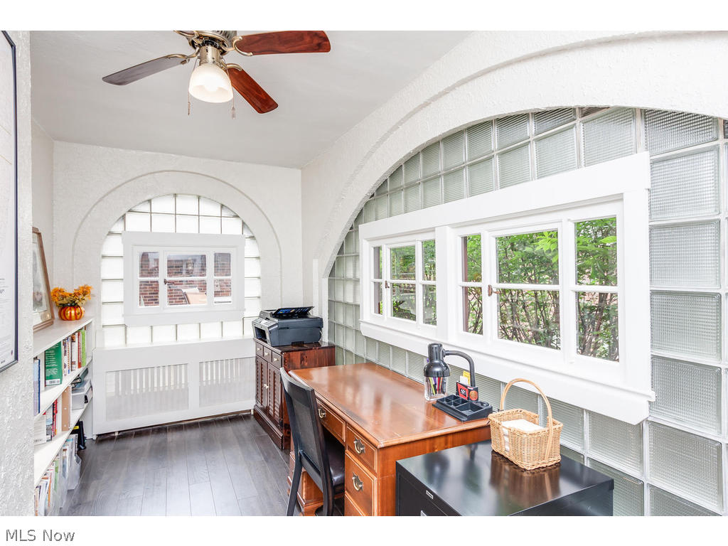 Elmhill Estates Cos Allotment - Residential