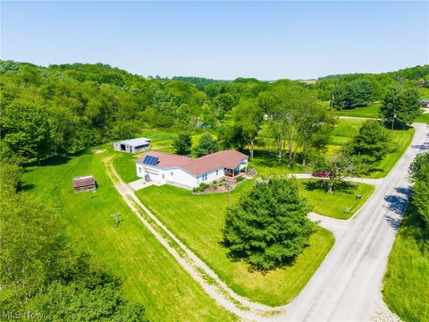 Homes For Sale - 4151 Norse Road<br/> Salineville, OH 43945