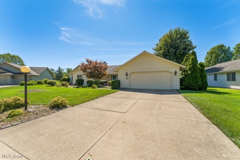 Photo for 32723 Fallhaven Circle