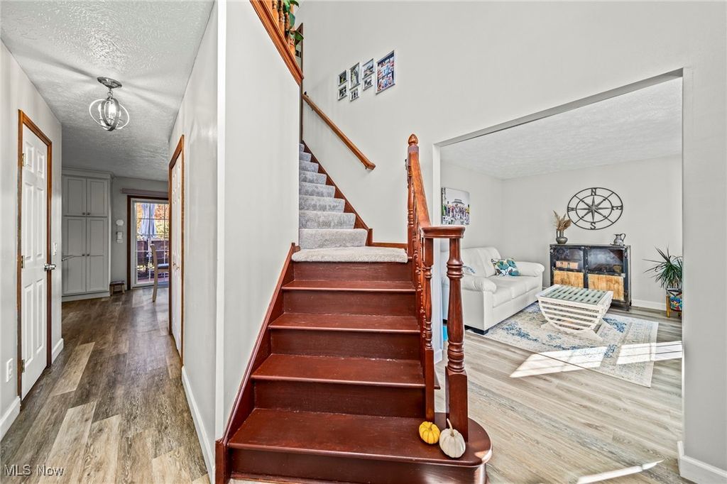 Photo of 11945 Concord Hambden Road, Concord, OH 44077 (MLS # 5167790)