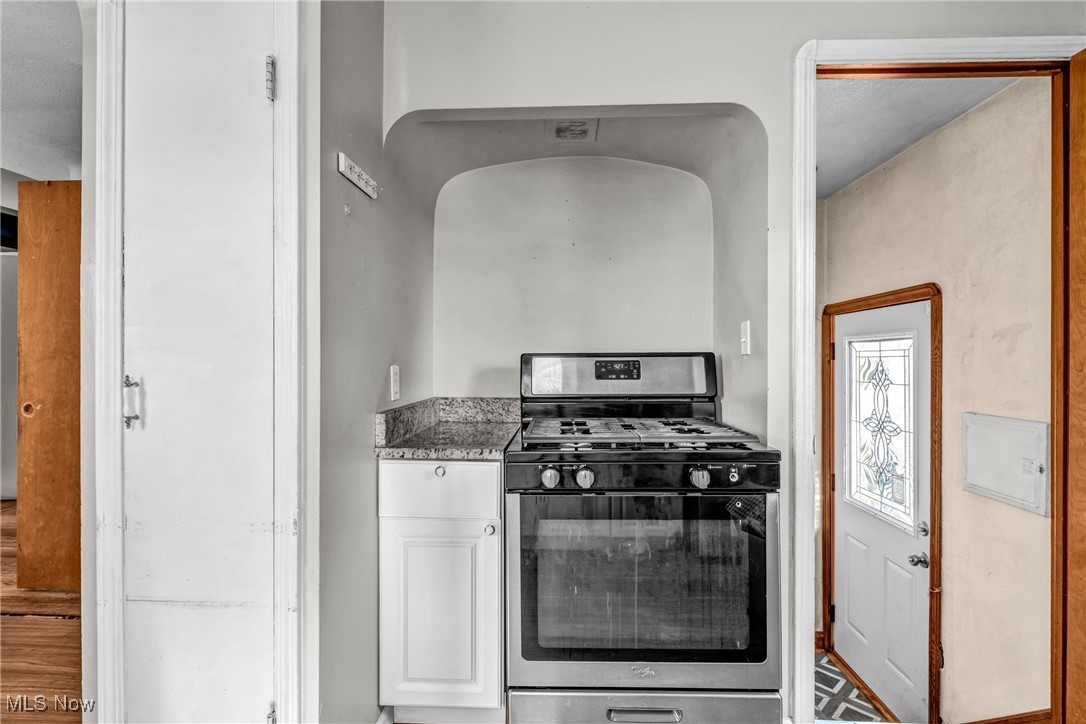 6158 W 54th Street, Parma, Ohio image 14