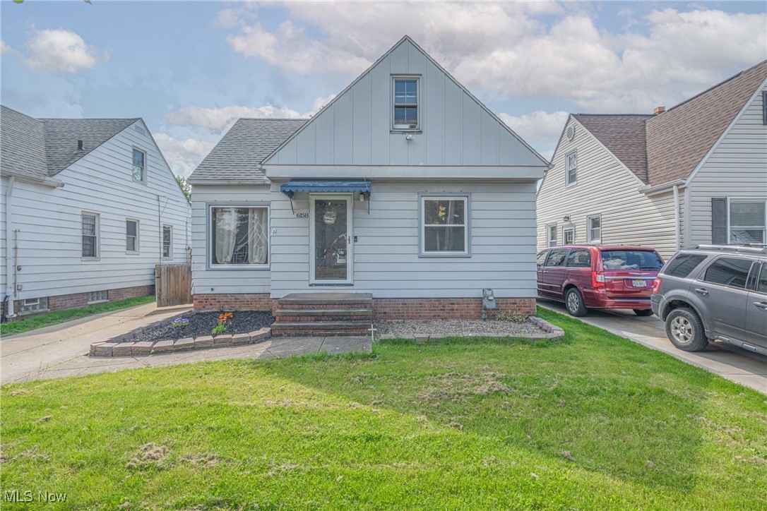 6158 W 54th Street, Parma, Ohio image 1