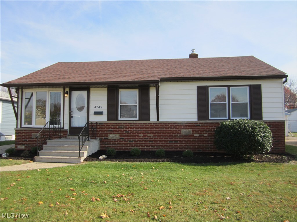 4745 Autumn Lane, Brooklyn, Ohio image 31