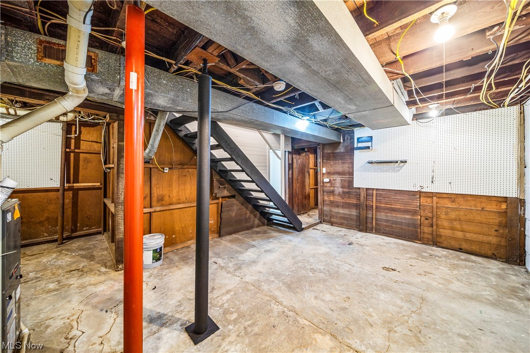 Connecticut Western Reserve - Residential