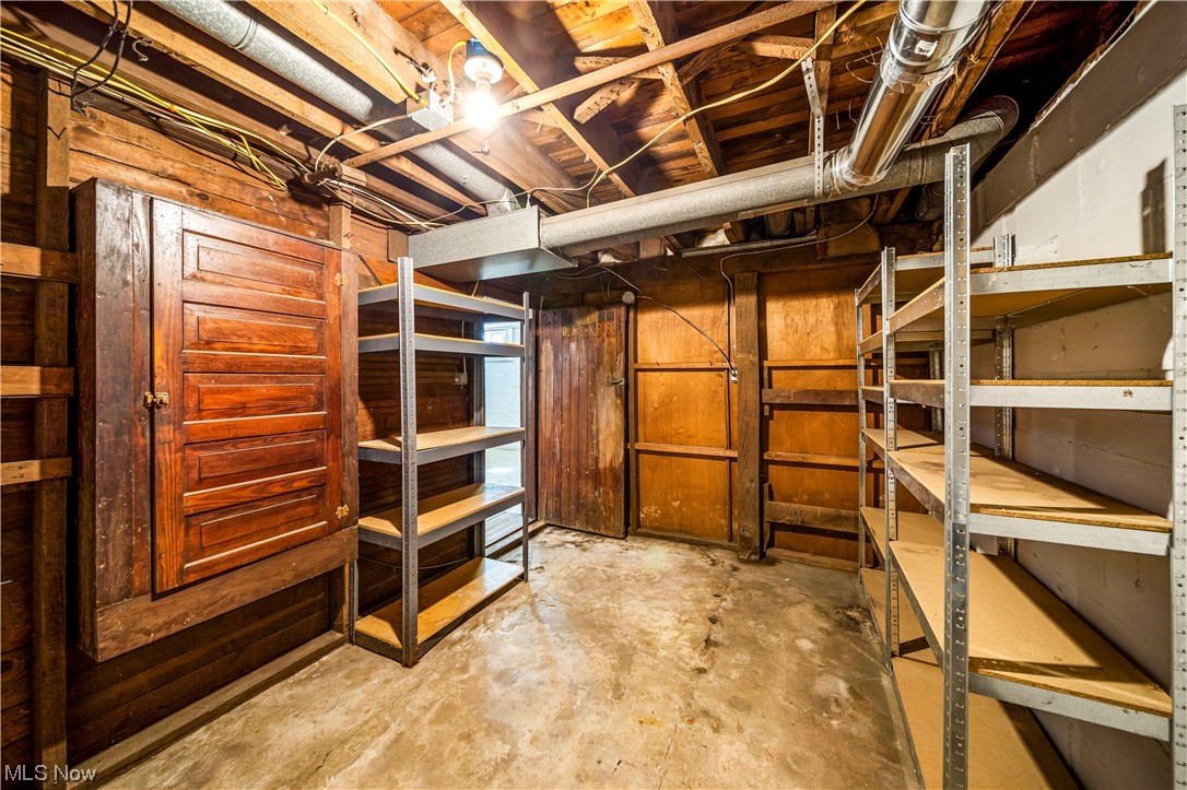 Connecticut Western Reserve - Residential