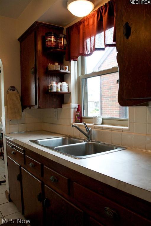 Ridgeview Manor - Residential