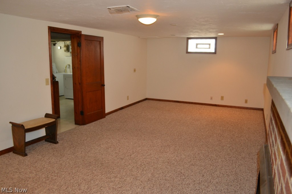 Ridgeview Manor - Residential