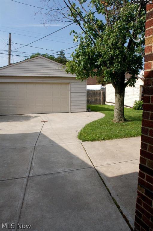 Ridgeview Manor - Residential