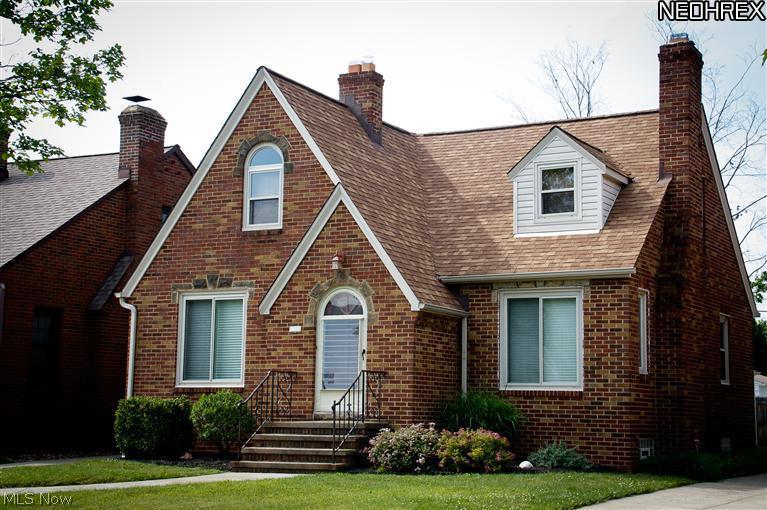 Ridgeview Manor - Residential