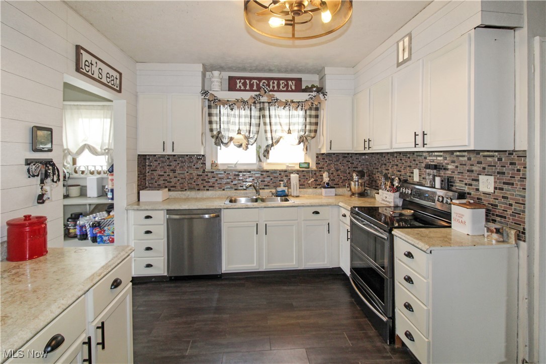 Port Clinton - Residential