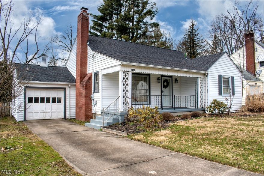 Don’t miss your opportunity to see this charming two bedroom house in Cornersburg. Super cute move-in ready located near Lantermans Mill close to shopping, restaurants and more. Won’t last long