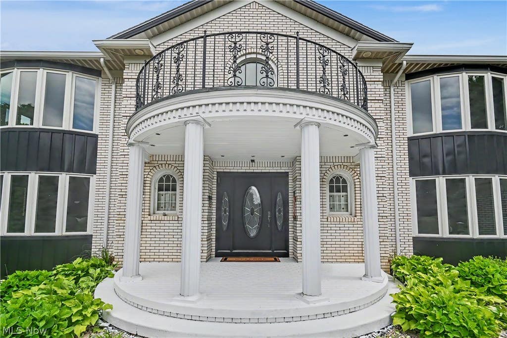 Photo of 1071 Sheirer Road, Mansfield, OH 44903 (MLS # 5216049)
