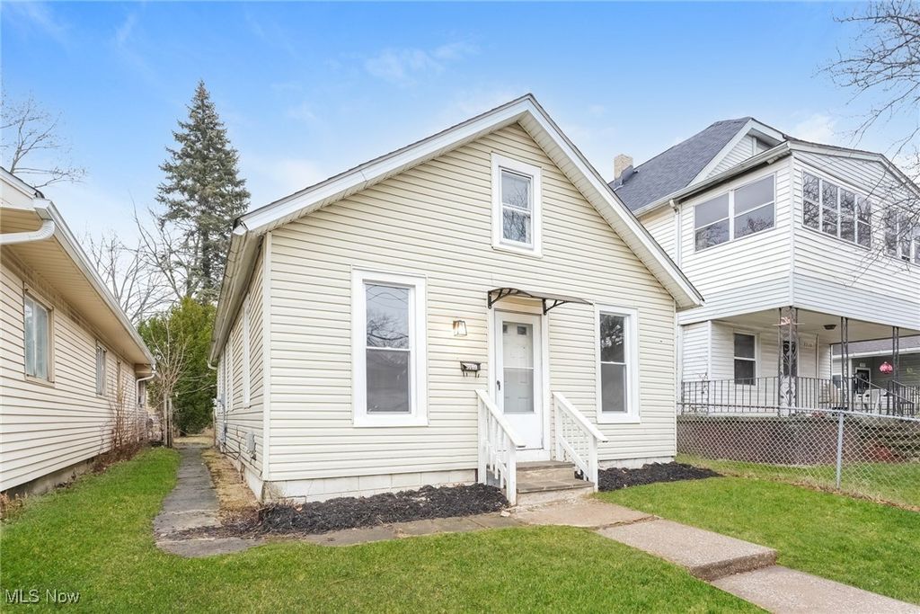 Photo of 3709 E 69th Street, Cleveland, OH 44105 (MLS # 5178793)
