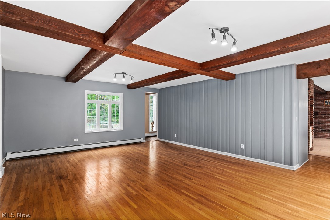 Mayfield 01 - Residential