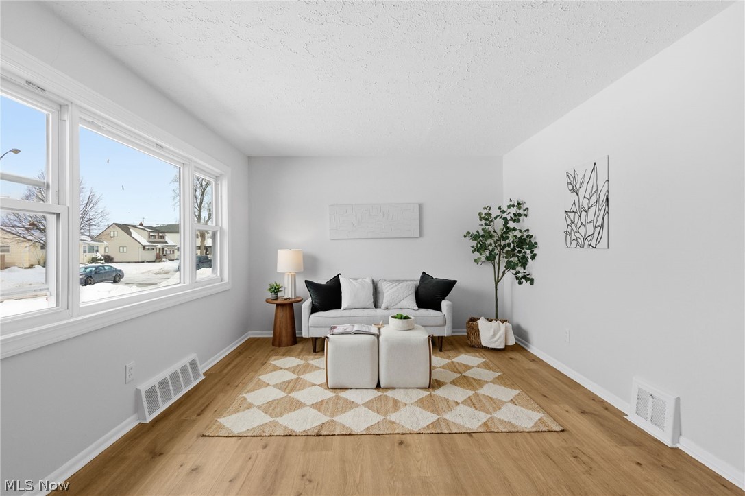 Hummel Snow 01 - Residential