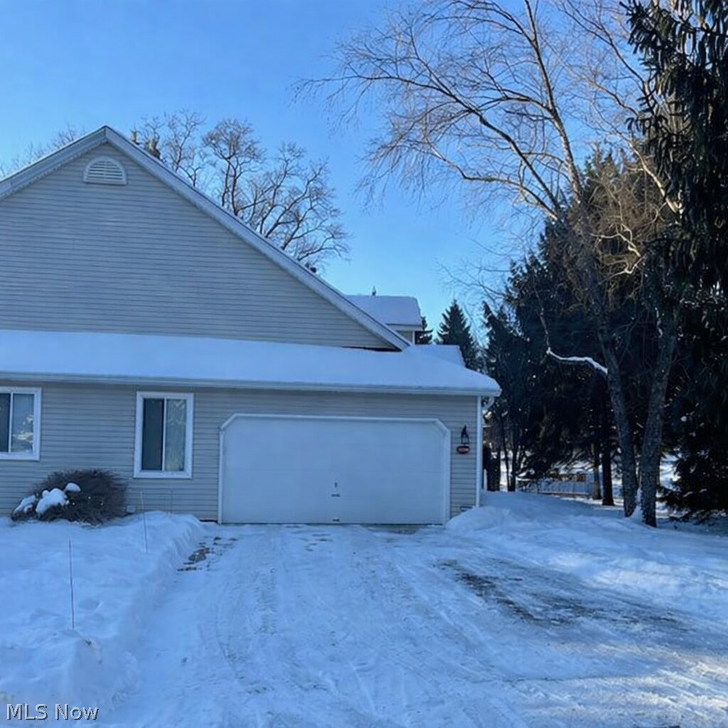 Royal Clusters At Kingsbury Trace Ph 1 - Residential