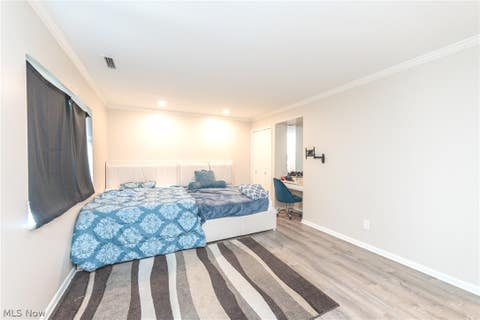 Tiny photo for 2112 Acacia Park Drive #501, Lyndhurst, OH 44124 (MLS # 5238955)