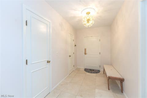 Tiny photo for 2112 Acacia Park Drive #501, Lyndhurst, OH 44124 (MLS # 5238955)