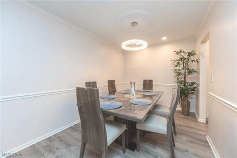 Tiny photo for 2112 Acacia Park Drive #501, Lyndhurst, OH 44124 (MLS # 5238955)