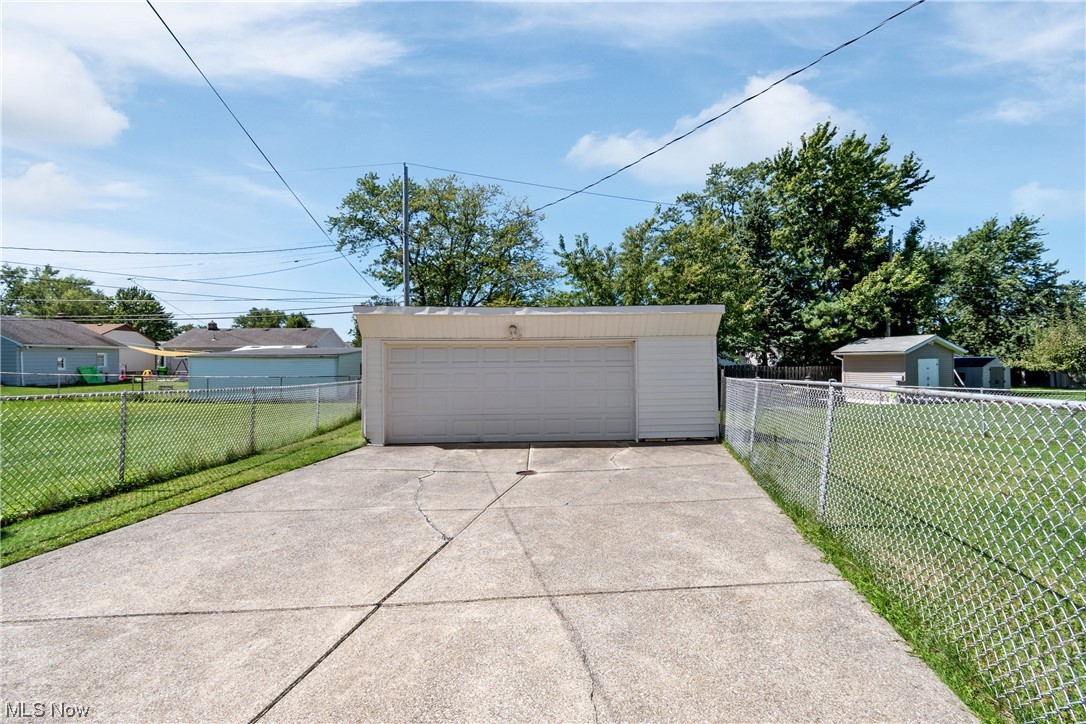 East Side Land Cos Lander Garden - Residential