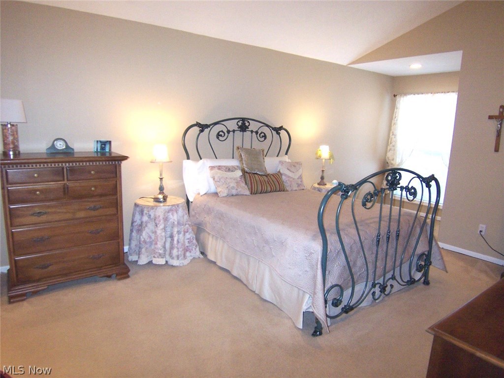 Woodbury Condo - Residential